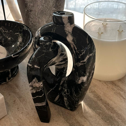 Lock Vase